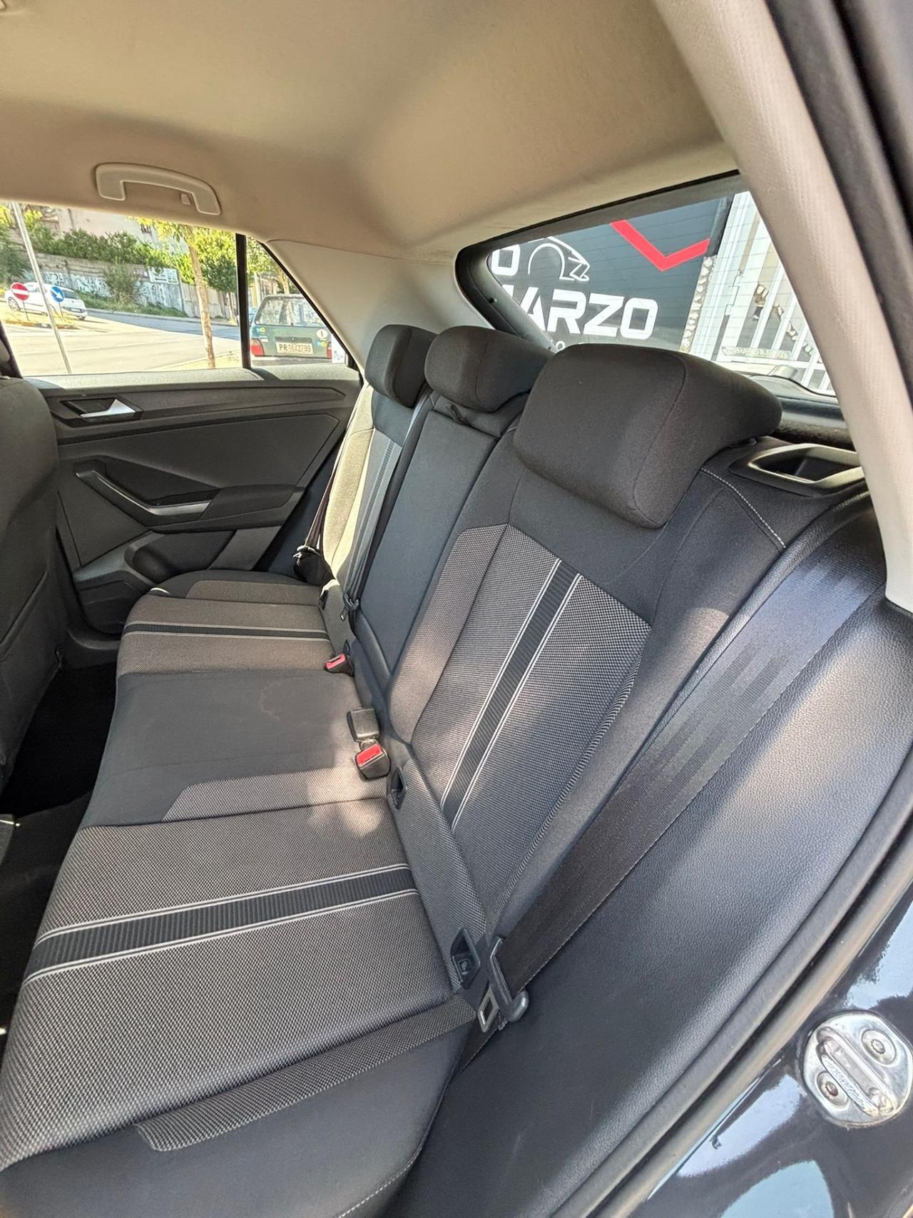 Volkswagen T-Roc 2.0 TDI SCR 150 CV Business BlueMotion Technology