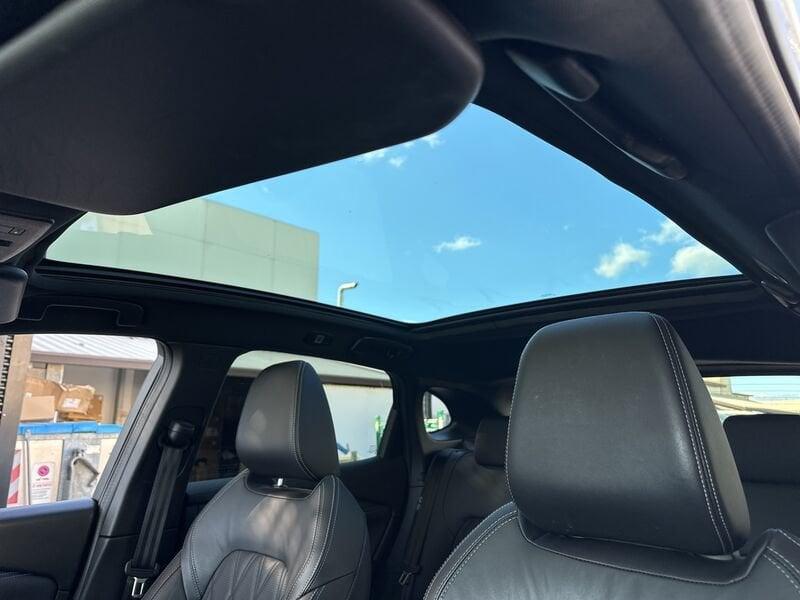 Nissan Qashqai Qashqai MHEV Xtronic Tekna 158 CV