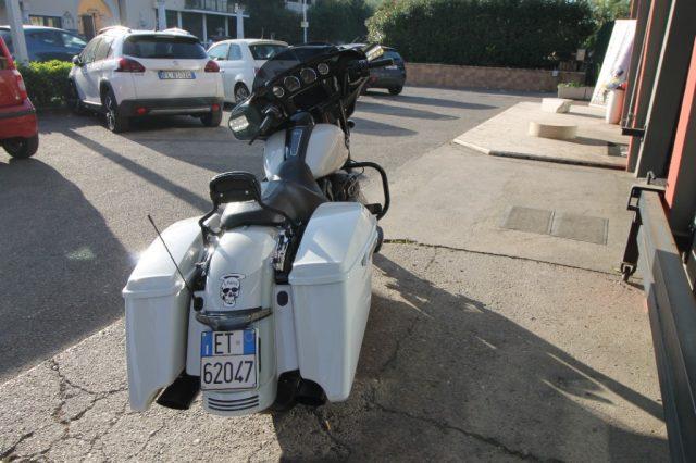 HARLEY-DAVIDSON FLHX Street Glide CRUISER