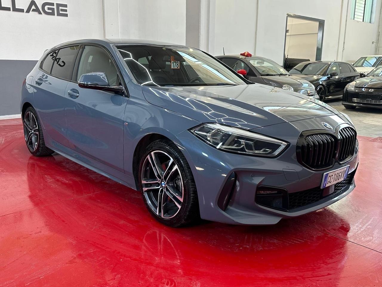 Bmw 118 118d 5p. Msport