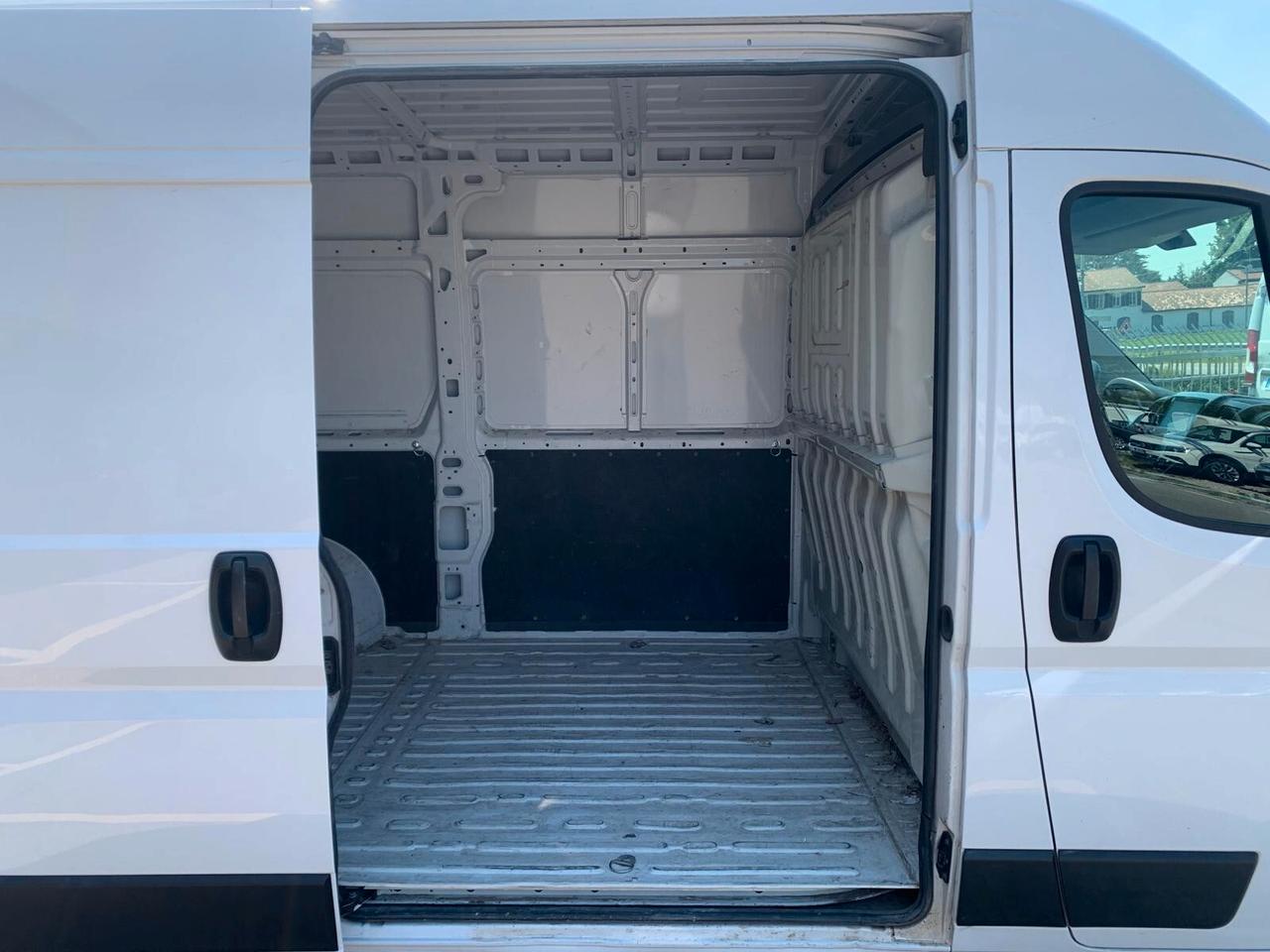 Peugeot Boxer 333 2.2 BlueHDi 140 S&S PC-TN Furgone
