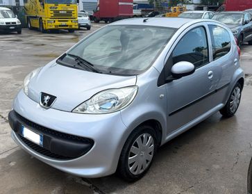 Peugeot 107 1.0 68CV 5p. Plaisir