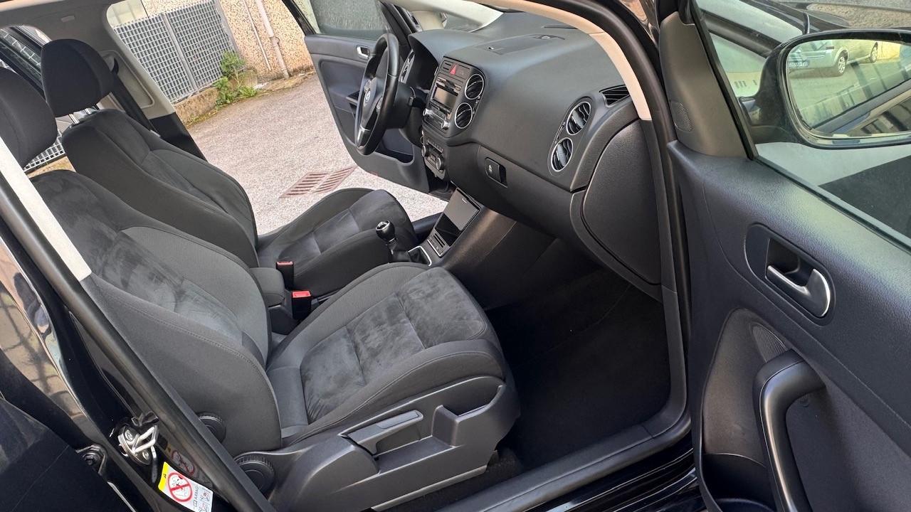 Volkswagen Golf 1.4 TSI 122CV 5p. Highline ok neo patentati