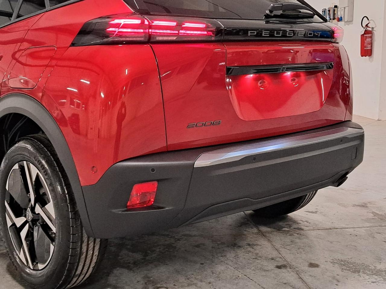 Peugeot 2008 1200 PureTech 101CV Allure Km.0