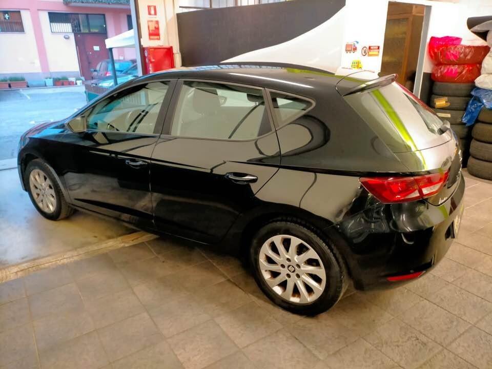 SEAT LEON 1.6 tdi Business Navi Unico propr.