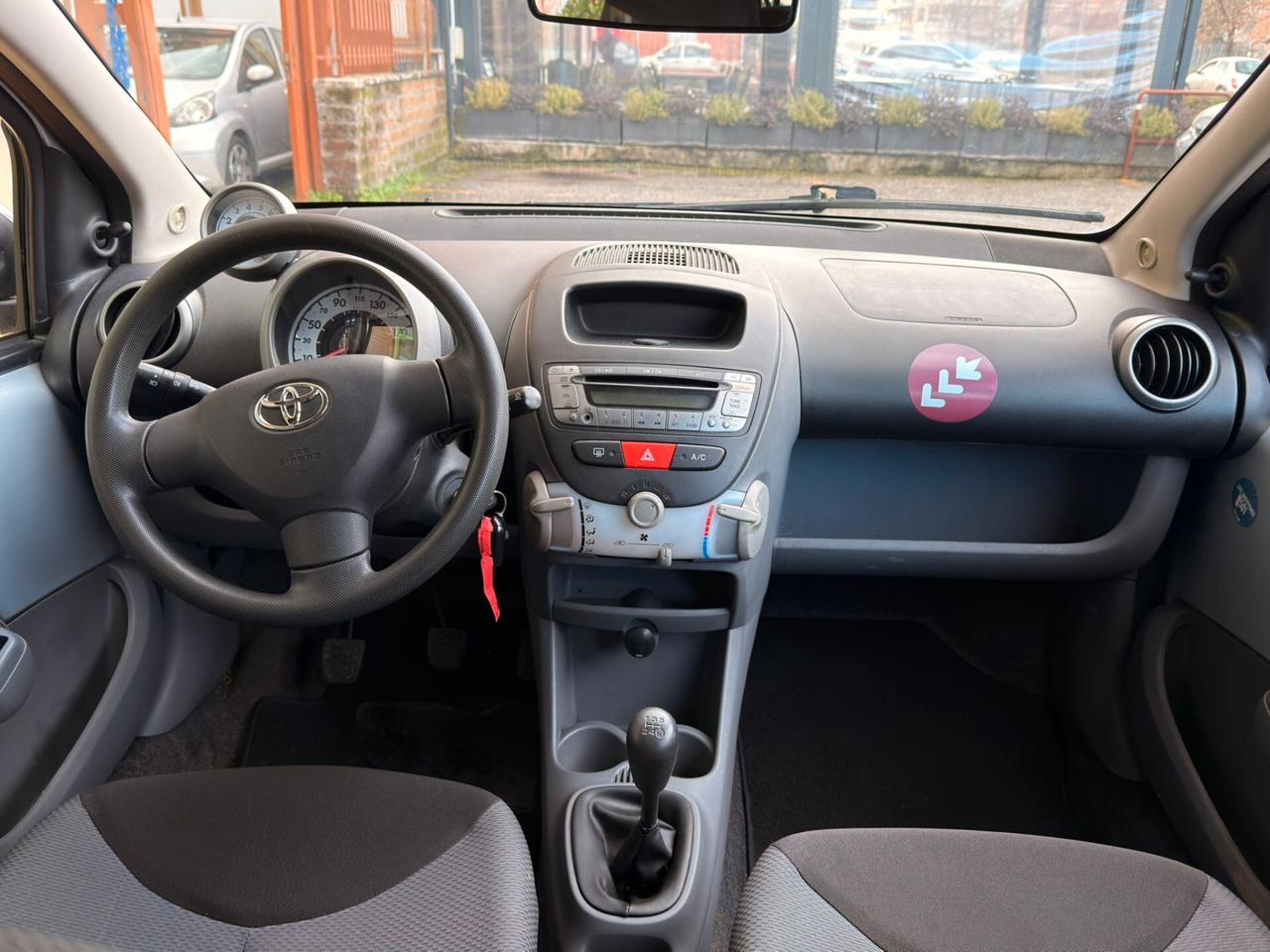 Toyota Aygo 1.0 12V VVT-i 5 porte Sol