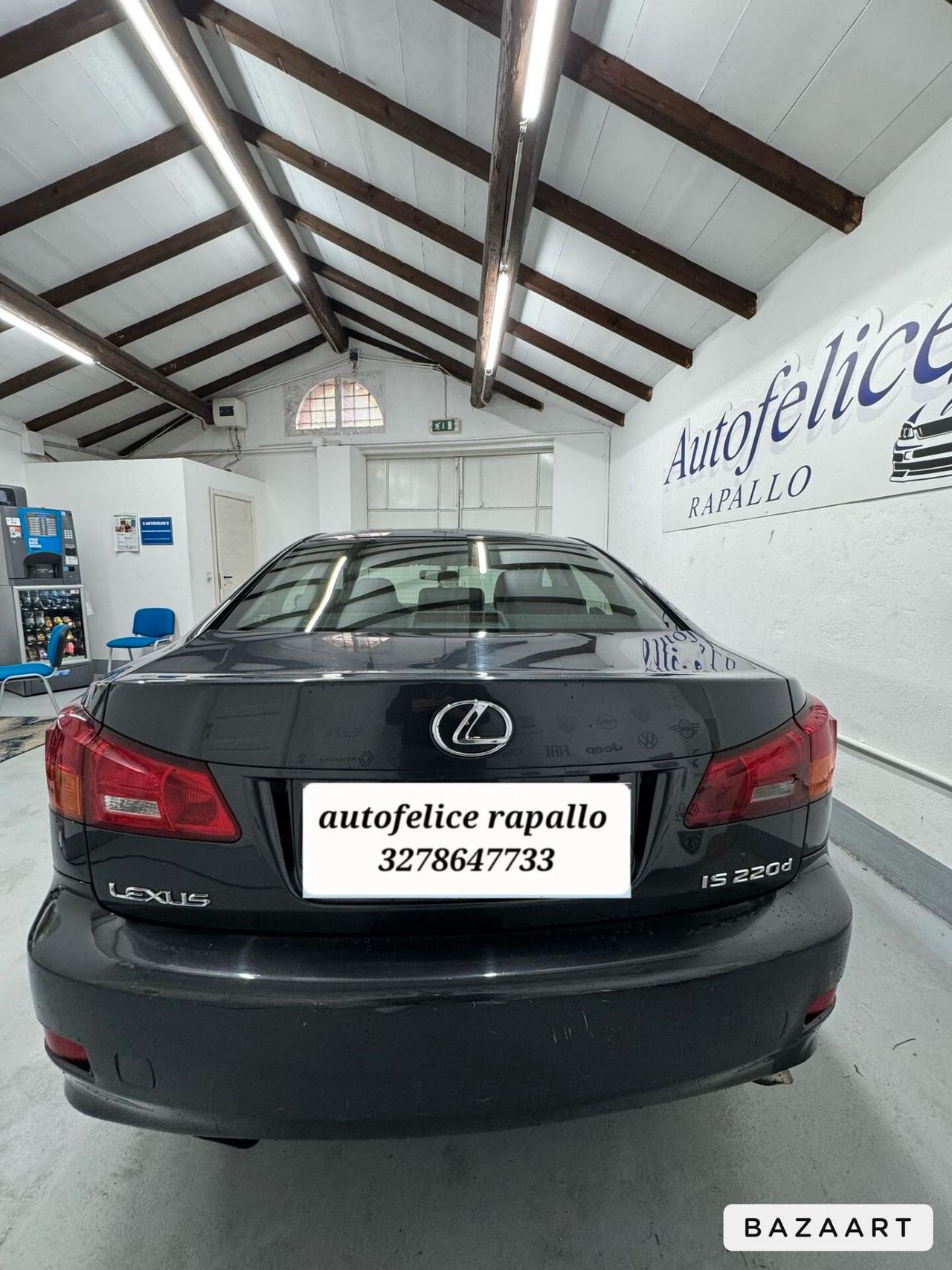 Lexus IS 220d IS 220d 2.2 16V Luxury