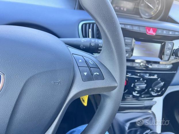 LANCIA Ypsilon 1.0 FireFly 5 porte S&S Hybrid Or