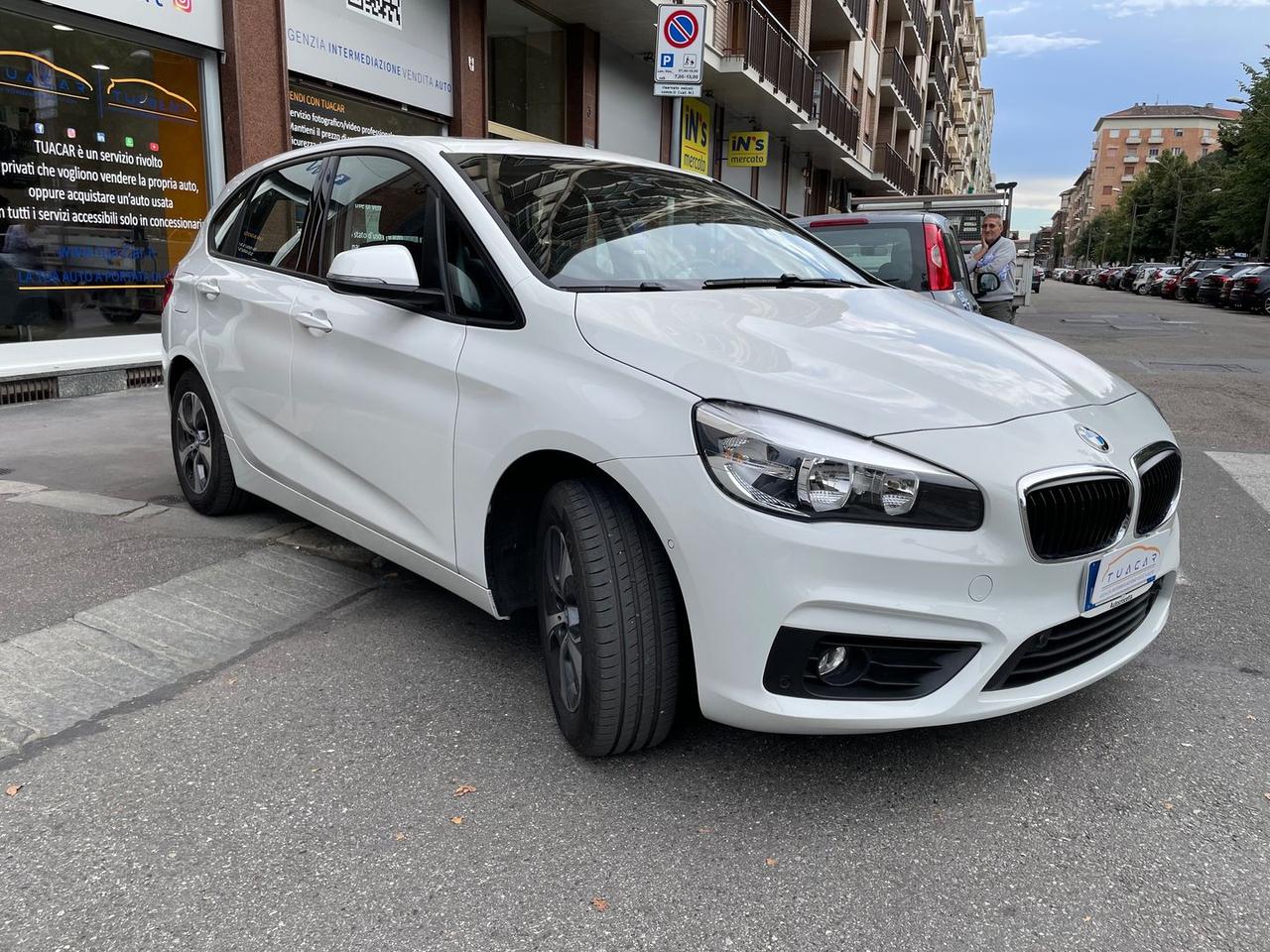 Bmw 2er Active Tourer Advantage 216 d