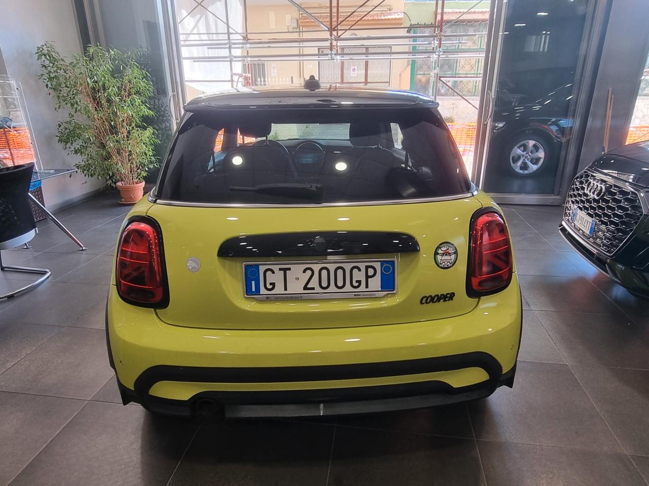 Mini 1.5 Cooper Resolute cambio automatico 3 porte