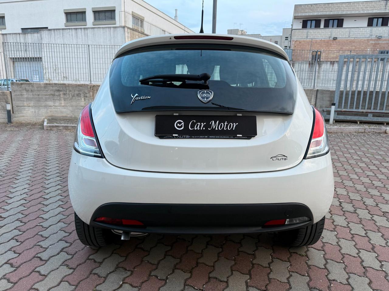 Lancia Ypsilon 1.3 MJT 16V 95 CV 5 porte S&S Elefantino
