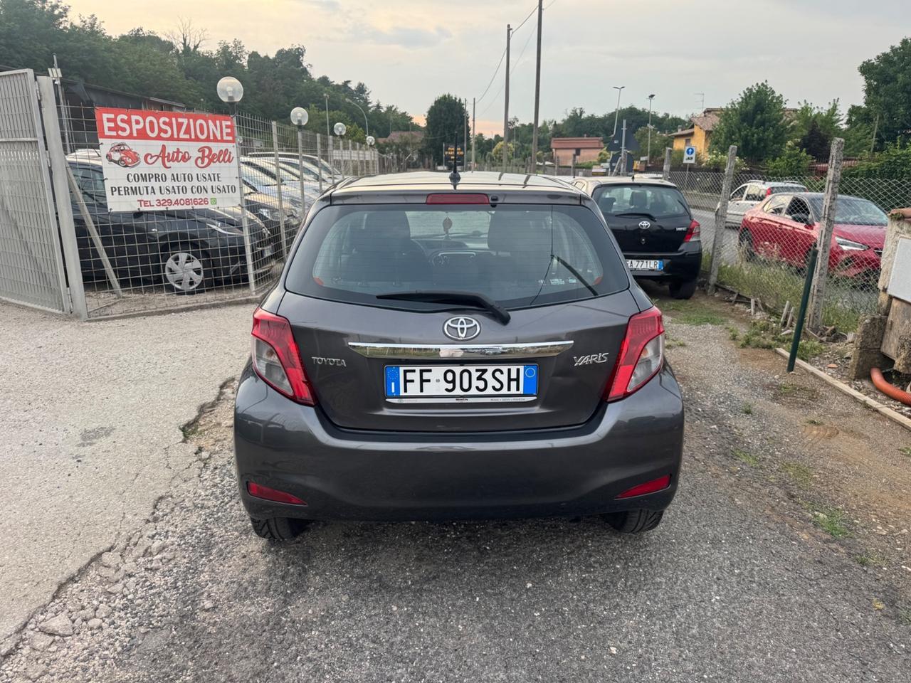 Toyota Yaris 1.4 D-4D 5 porte Lounge NEOPATENTATI