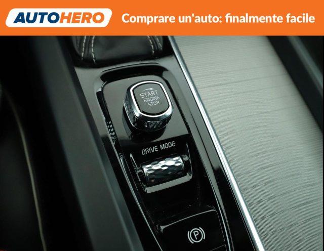 VOLVO XC60 T4 Geartronic R-design