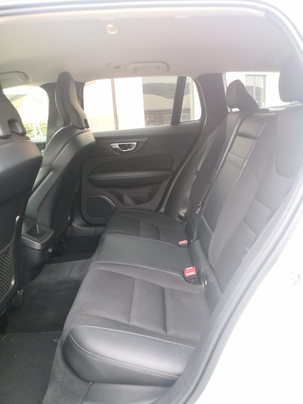 Volvo V60 Cross Country D4 AWD Geartronic ***TENUTA MOLTO BENE***UNIPROPRIETARIO***