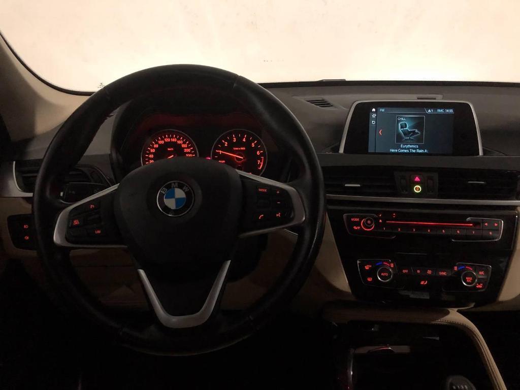 BMW X1 18 i sDrive