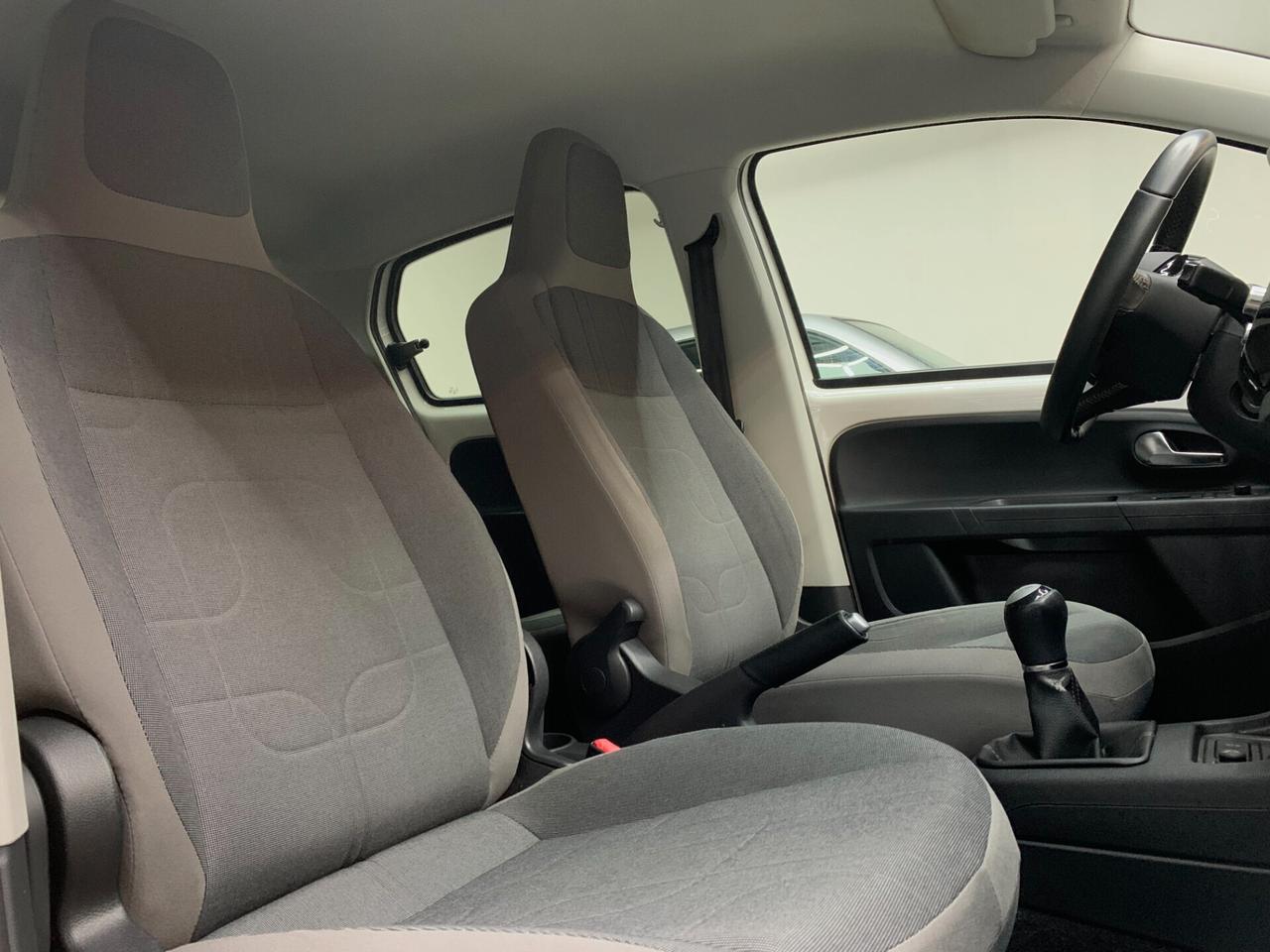 Volkswagen cross up! 1.0 75 CV 5p.