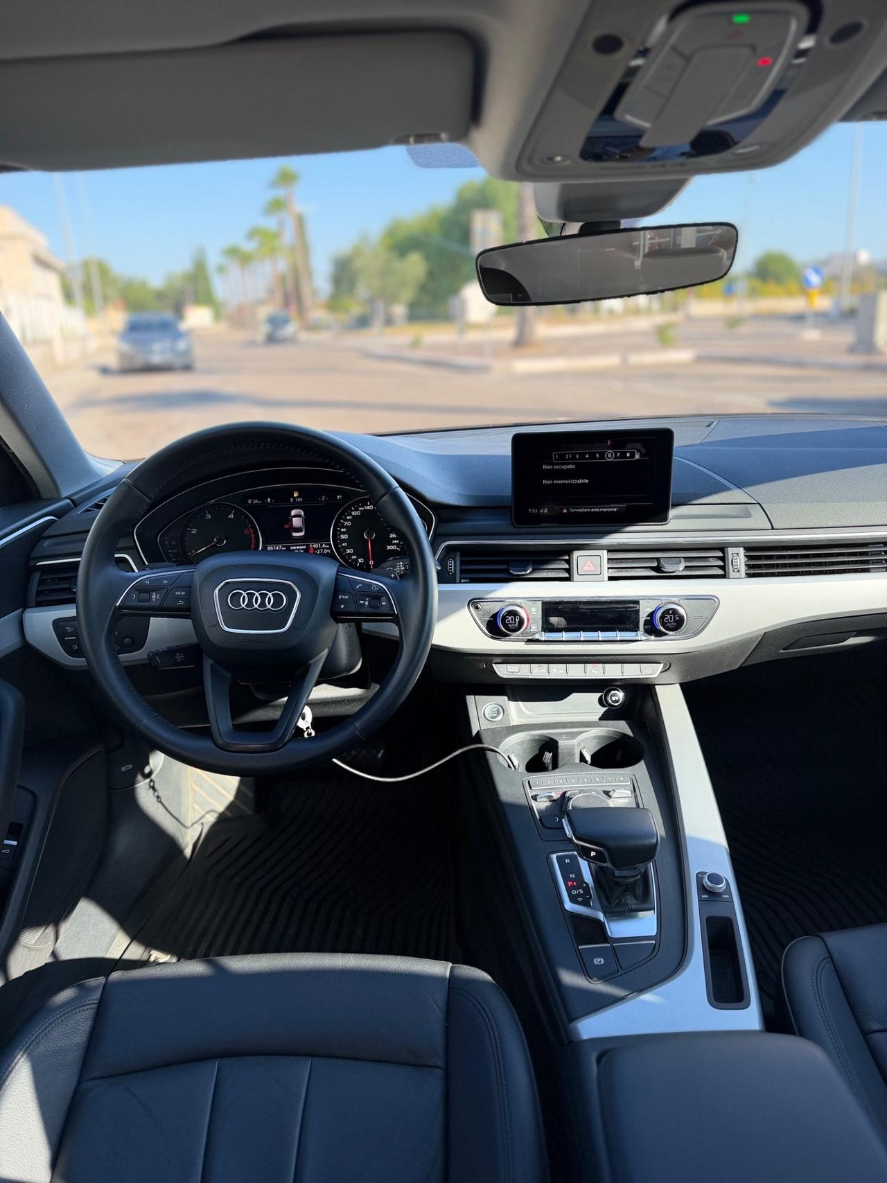 Audi A4 30 TDI S tronic Design
