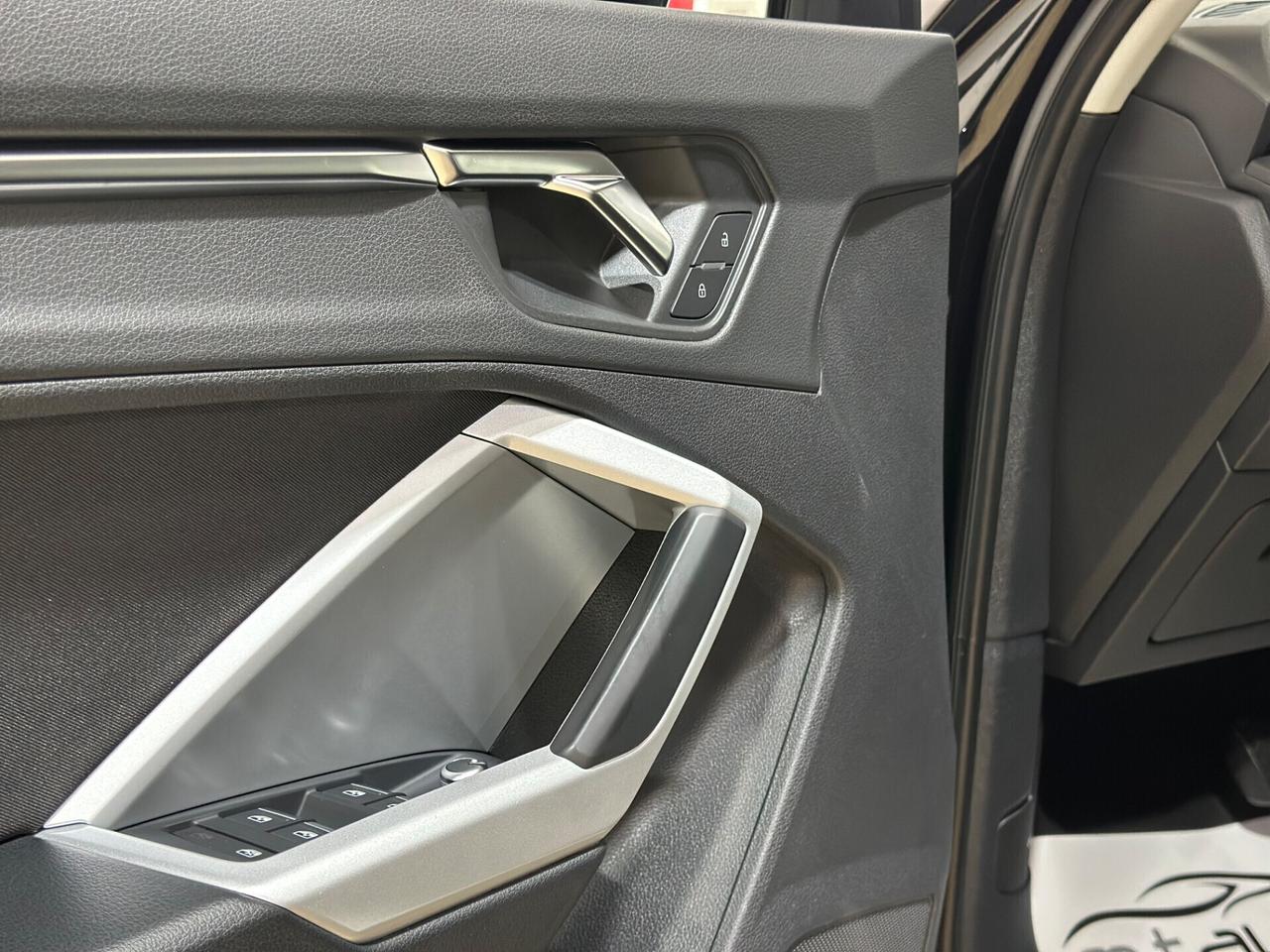Audi Q3 40 TDI quattro S tronic S line edition