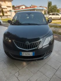 Lancia Ypsilon 1.0 5 porte Hybrid Gold Plus