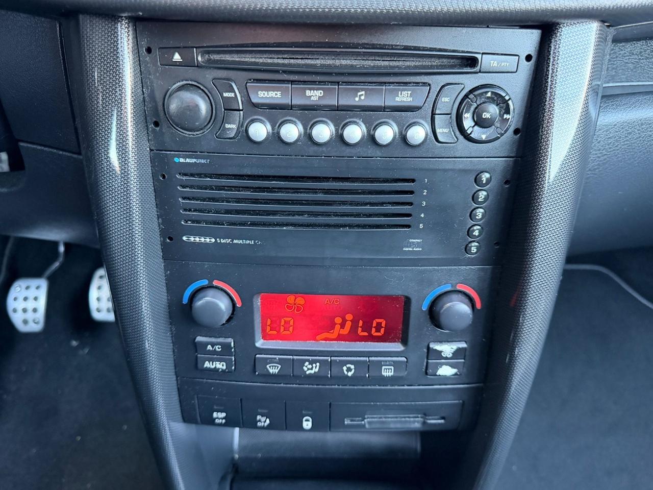 Peugeot 207 1.6 HDi 110CV 3p. XS