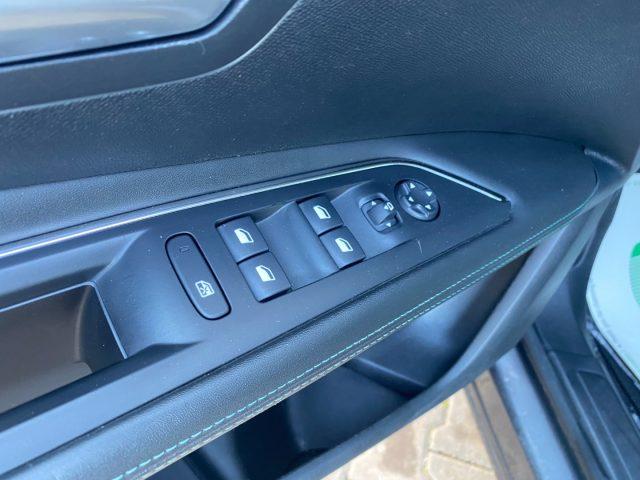 PEUGEOT 3008 BlueHDi 130 S&S EAT8 Allure