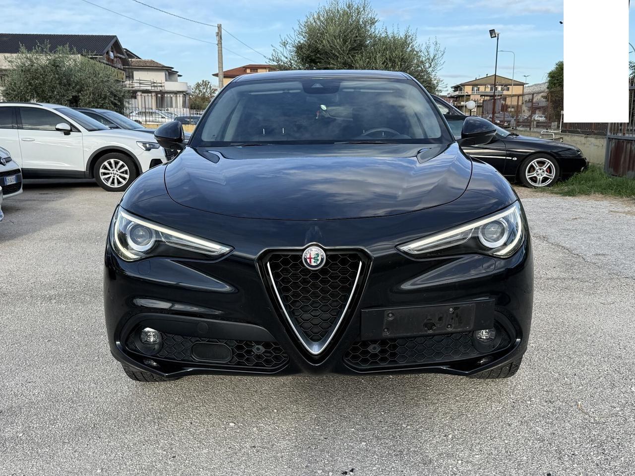ALFAROMEO STELVIO AT8 Q4 EXECUTIVE NAVI PELLE