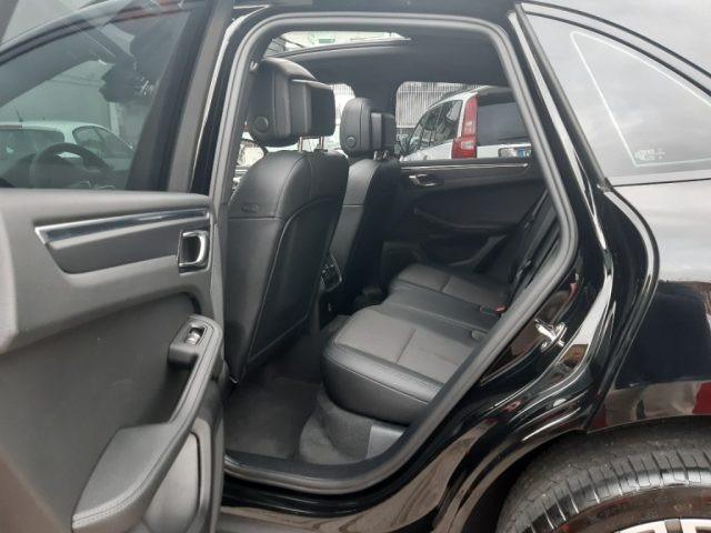 PORSCHE Macan 2.0