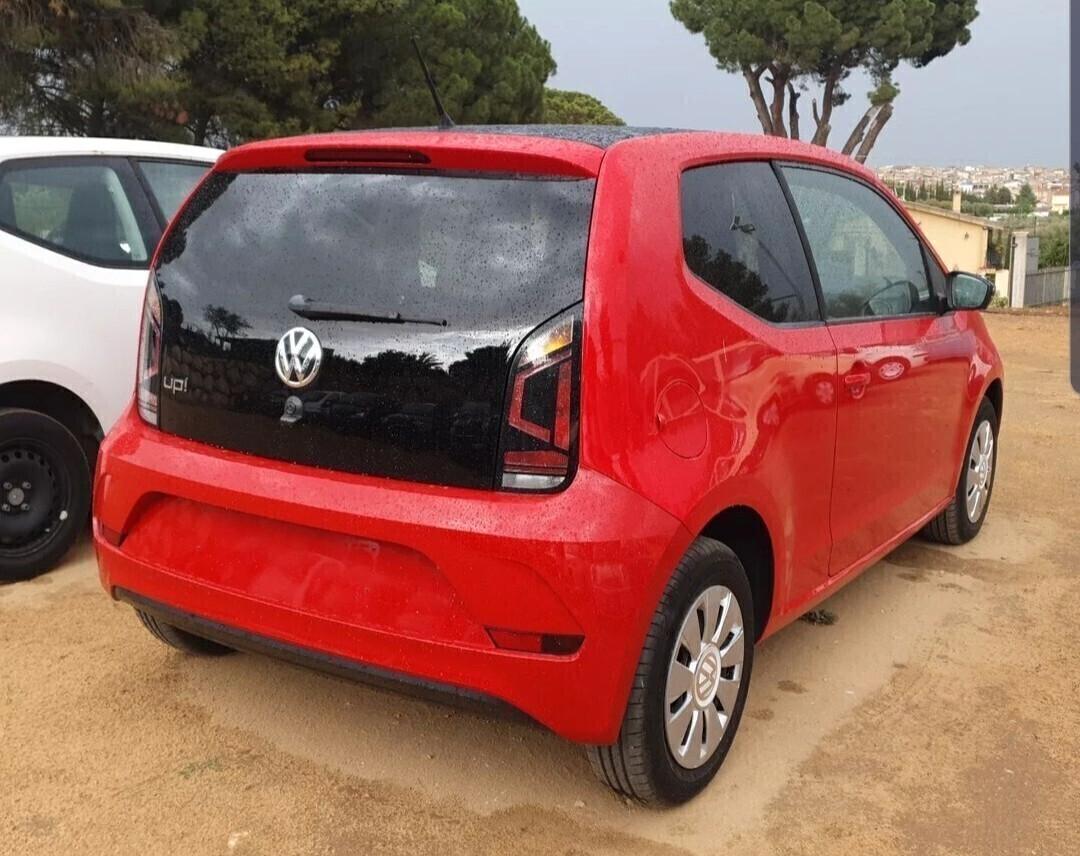 Volkswagen up! 2018