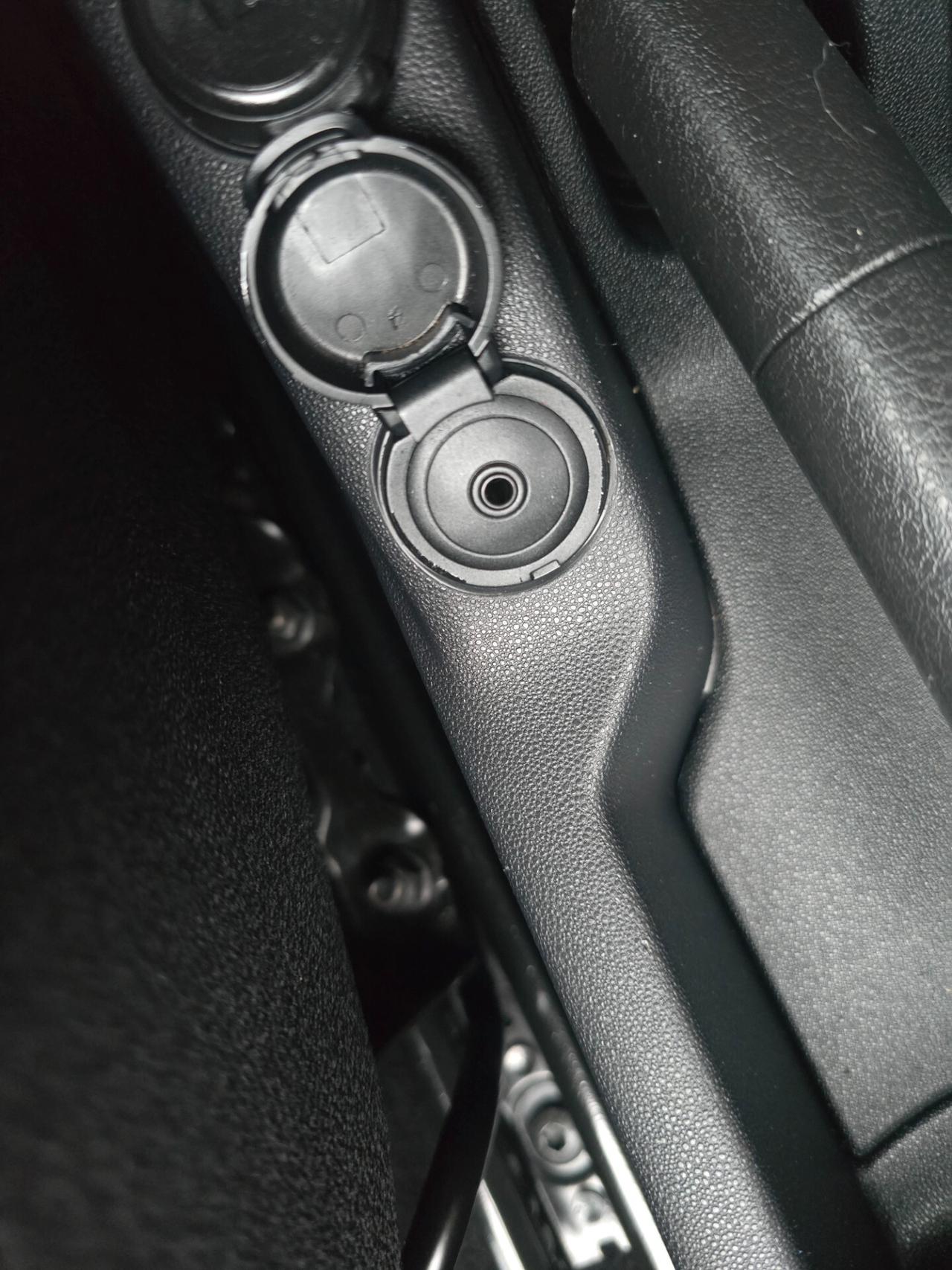 Ds DS3 3 1.4 HDi 70 Just Black