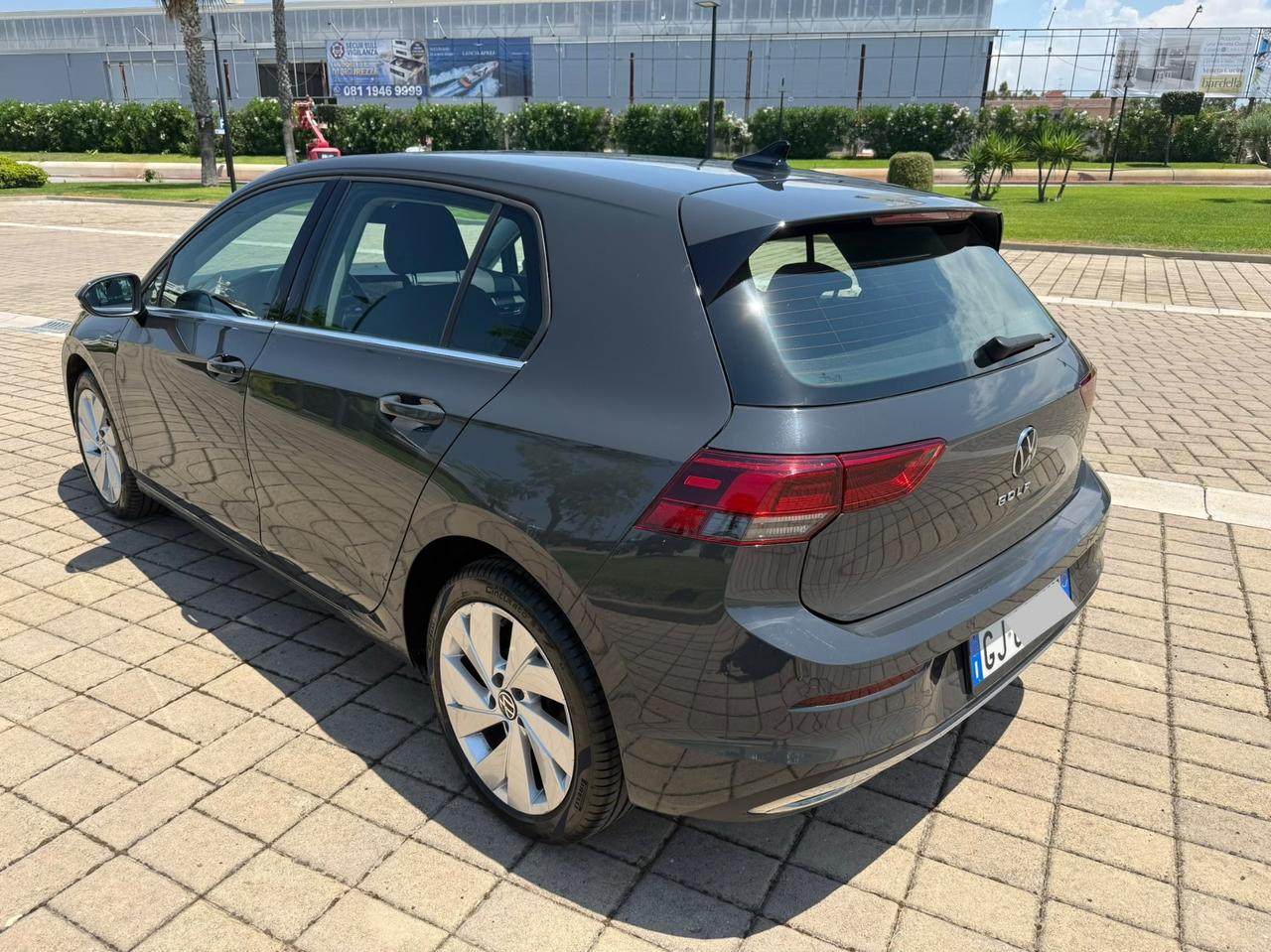 Volkswagen Golf 2.0 TDI DSG SCR Style - GRIGIO FINANZA
