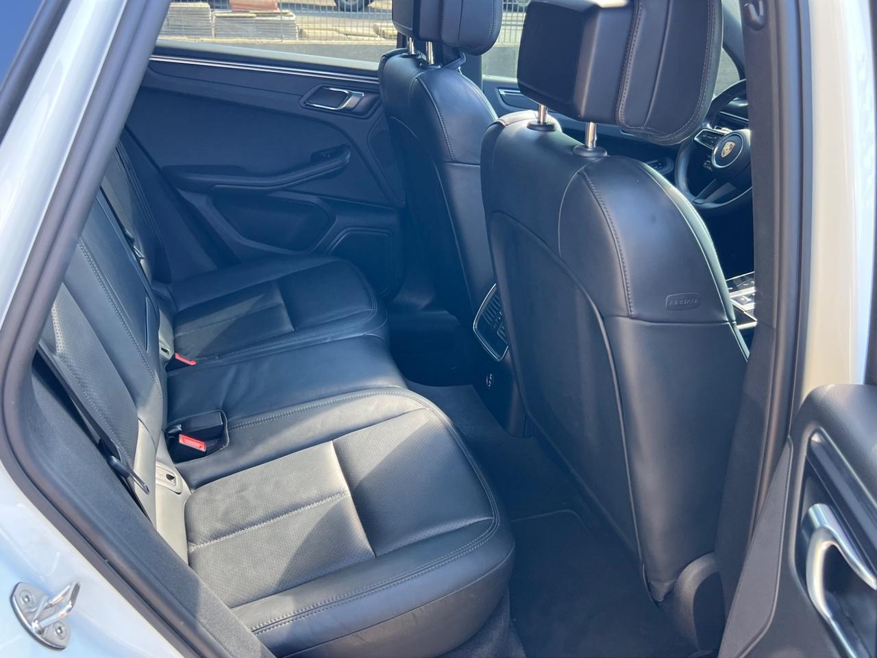 Porsche Macan 2.0 265cv