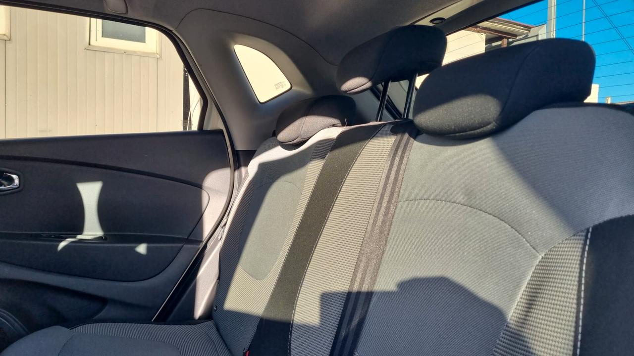 Renault Captur TCe 12V 90 CV Start&Stop Energy Intens-BENZINA-EURO6B-