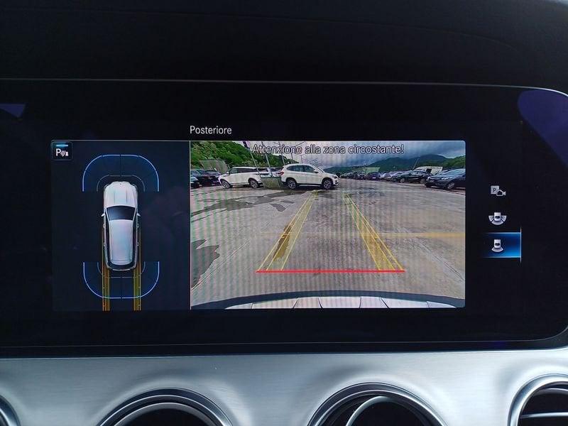 Mercedes-Benz Classe E E SW All-Terrain 220 d mhev Business Sport 4matic auto