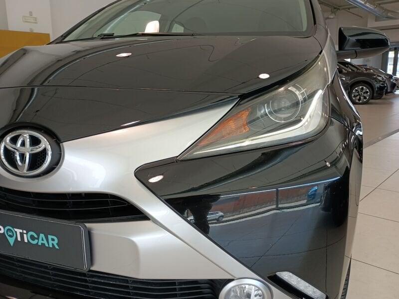 Toyota Aygo 1.0 VVT-i x-clusiv
