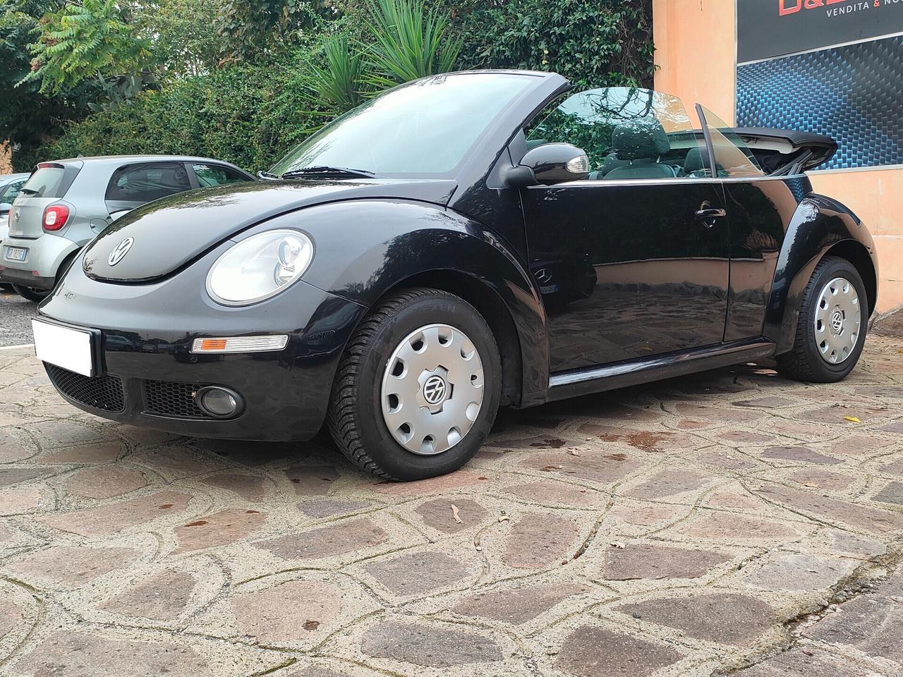 Volkswagen New Beetle 1.4 16V Cabrio