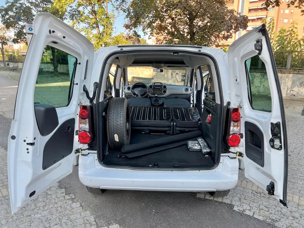 Peugeot Partner Tepee 1.6 BlueHDi 100cv E6 4X4 Dangel Endurance Control Active IVA INCLUSA
