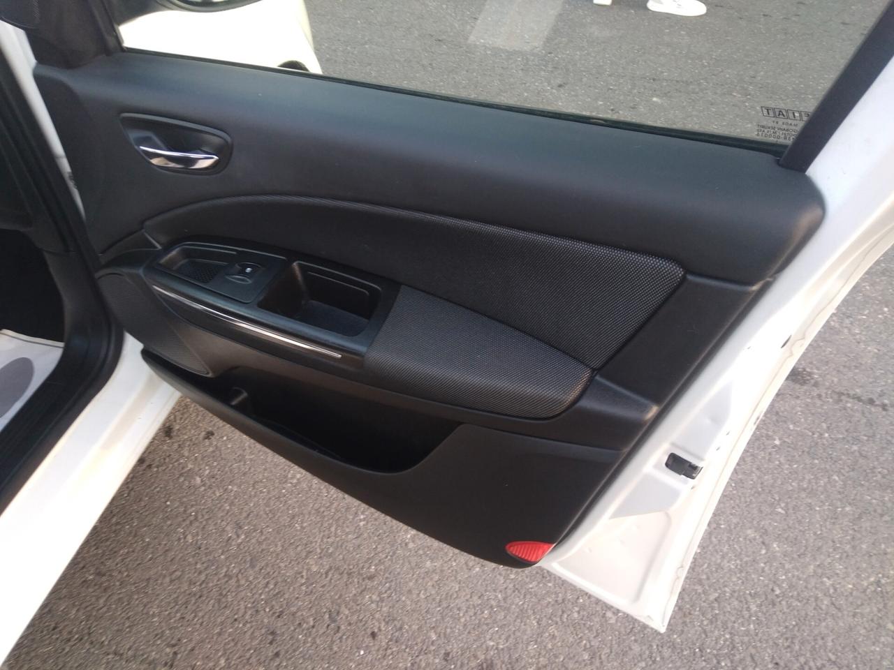 Fiat Bravo 1.6 MJT 120 CV DPF Dynamic x neopatentati