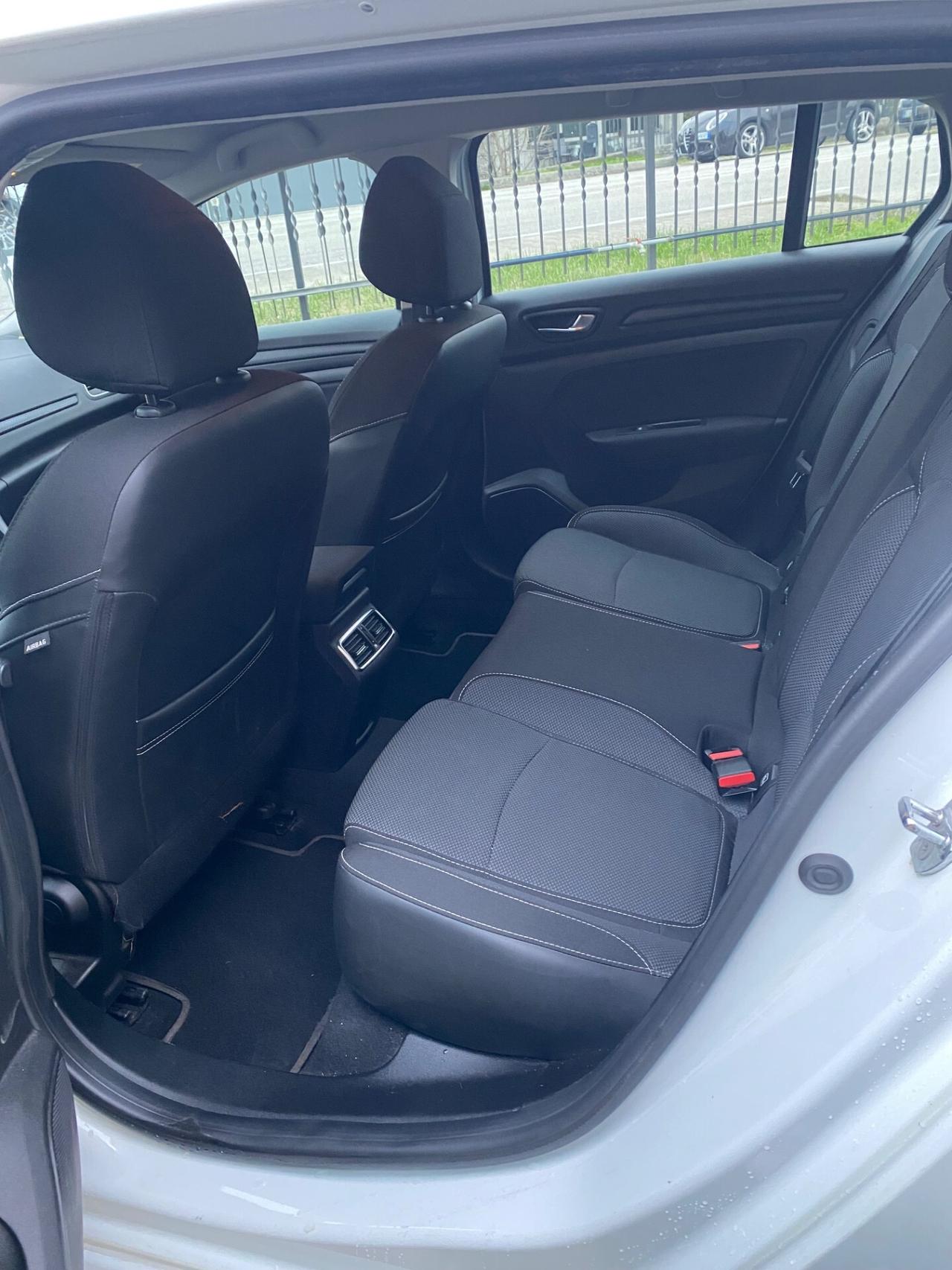 Renault Megane Mégane Sporter Blue dCi 115 CV Business