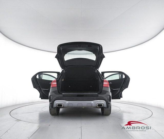 MERCEDES-BENZ GLA 220 CDI 4MATIC 220 CDI Automatic 4Matic Premium - PER