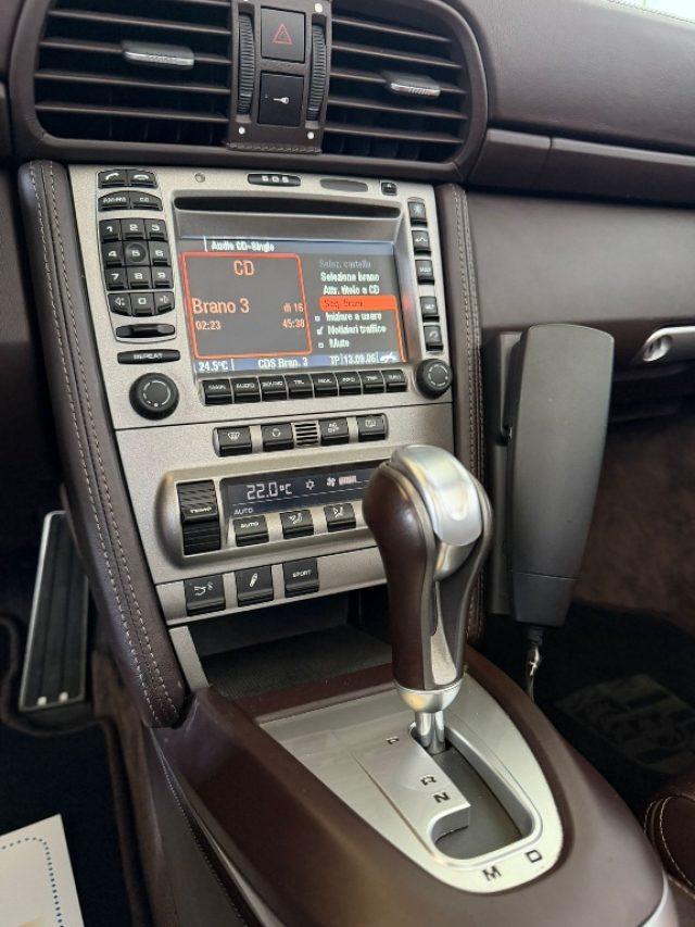 PORSCHE 911 Turbo Cabriolet //SPORT-CHRONO//COCOA//