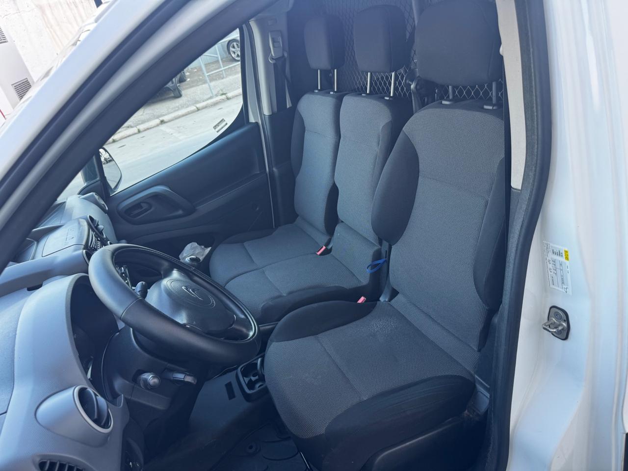 Citroen Berlingo BlueHDi 100 Van 3 posti Club L1