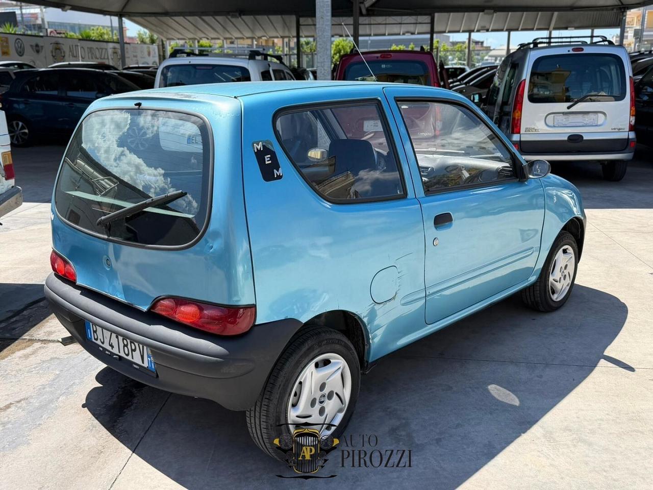 FIAT 600 900CC ANNO 2000