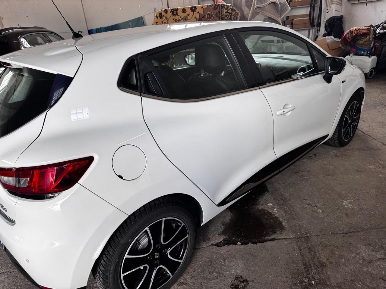 Renault Clio TCe 12V 90 CV neopatentati