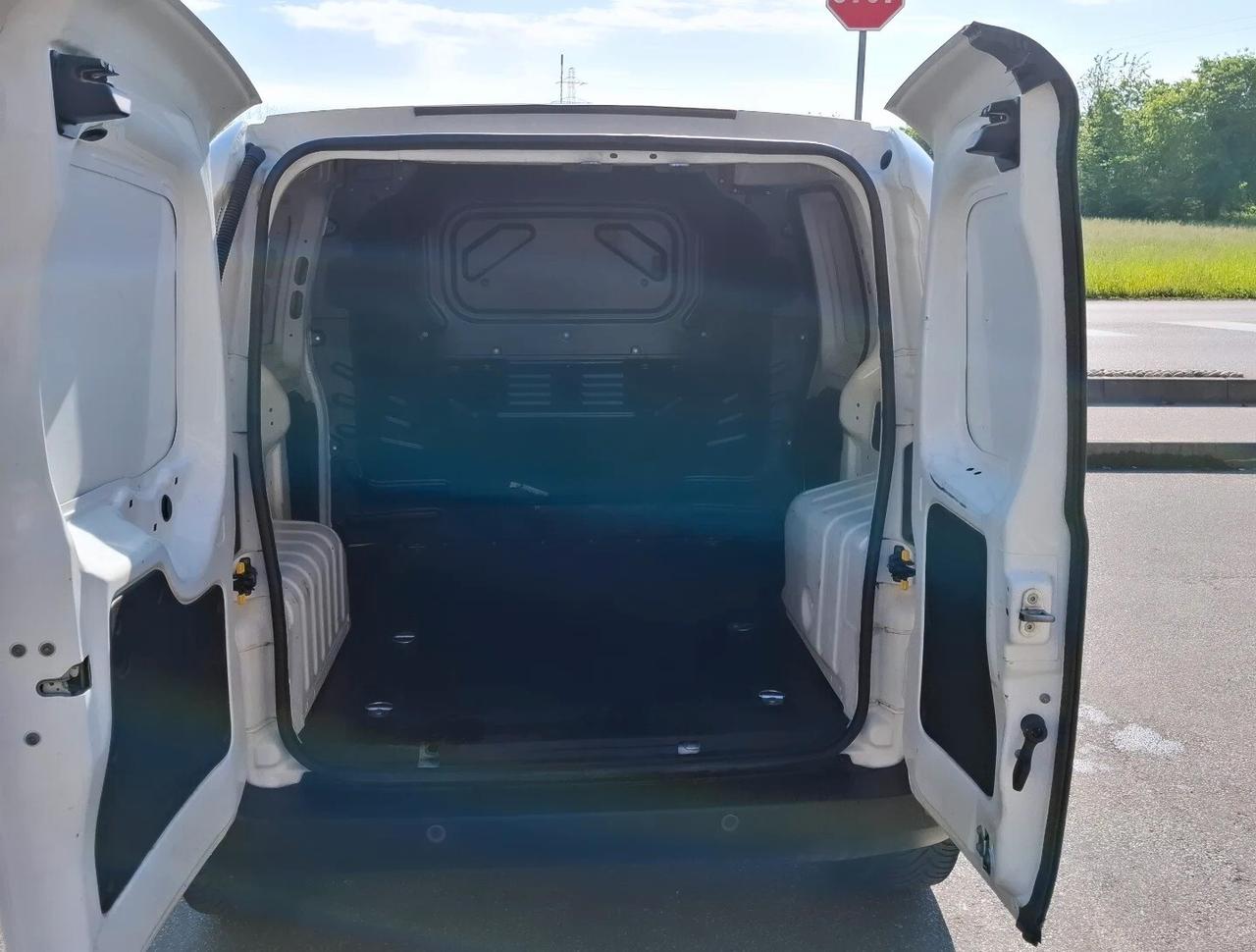 Fiat Fiorino 1.3 MJT 95CV Cargo SX PIU IVA