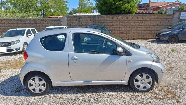 TOYOTA Aygo SI NEOPATENTATI GPL OPZIONALE