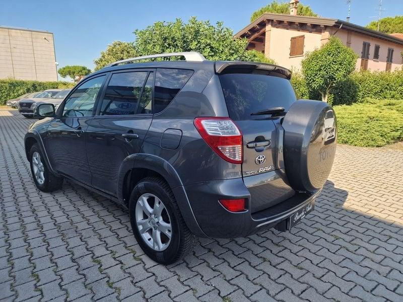 Toyota RAV4 RAV4 2.2 D-Cat 177 CV Luxury