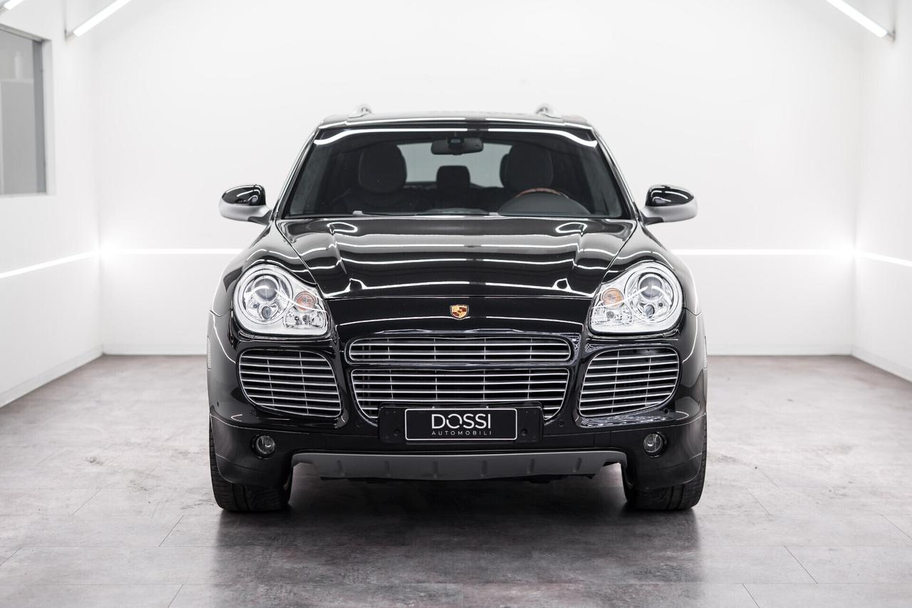 Porsche Cayenne 4.5 cat Turbo ASI
