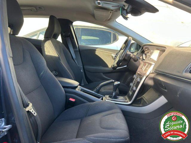 VOLVO V40 D2 Business Navi