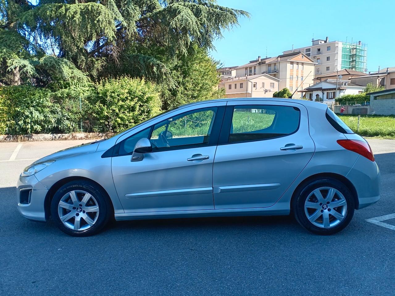 Peugeot 308 1.6 8V e-HDi 112CV Stop&Start 5p. Active