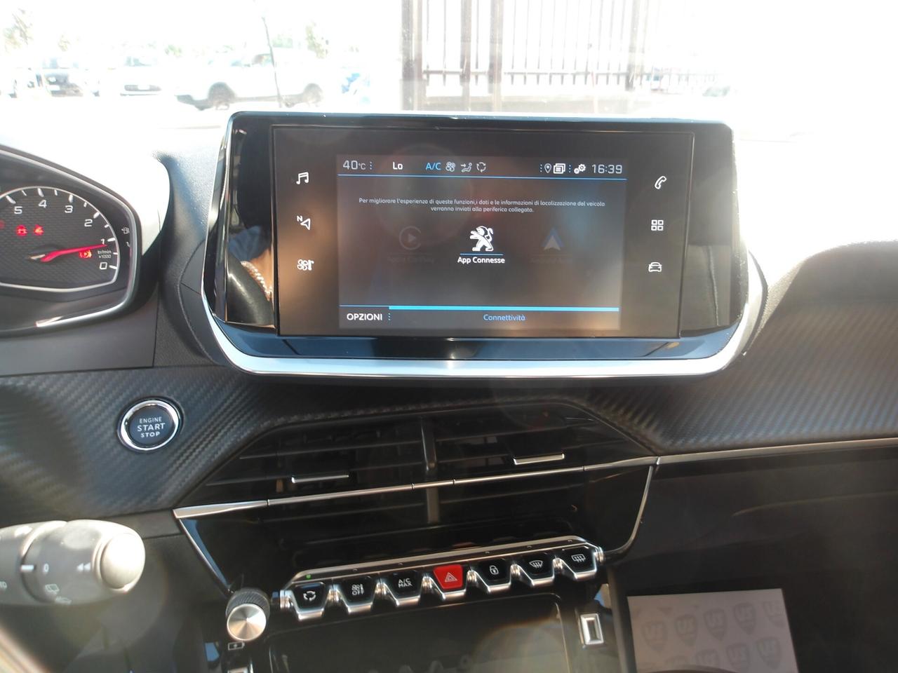 PEUGEOT 2008 1.5 TDI-NAVI-98.000 KM